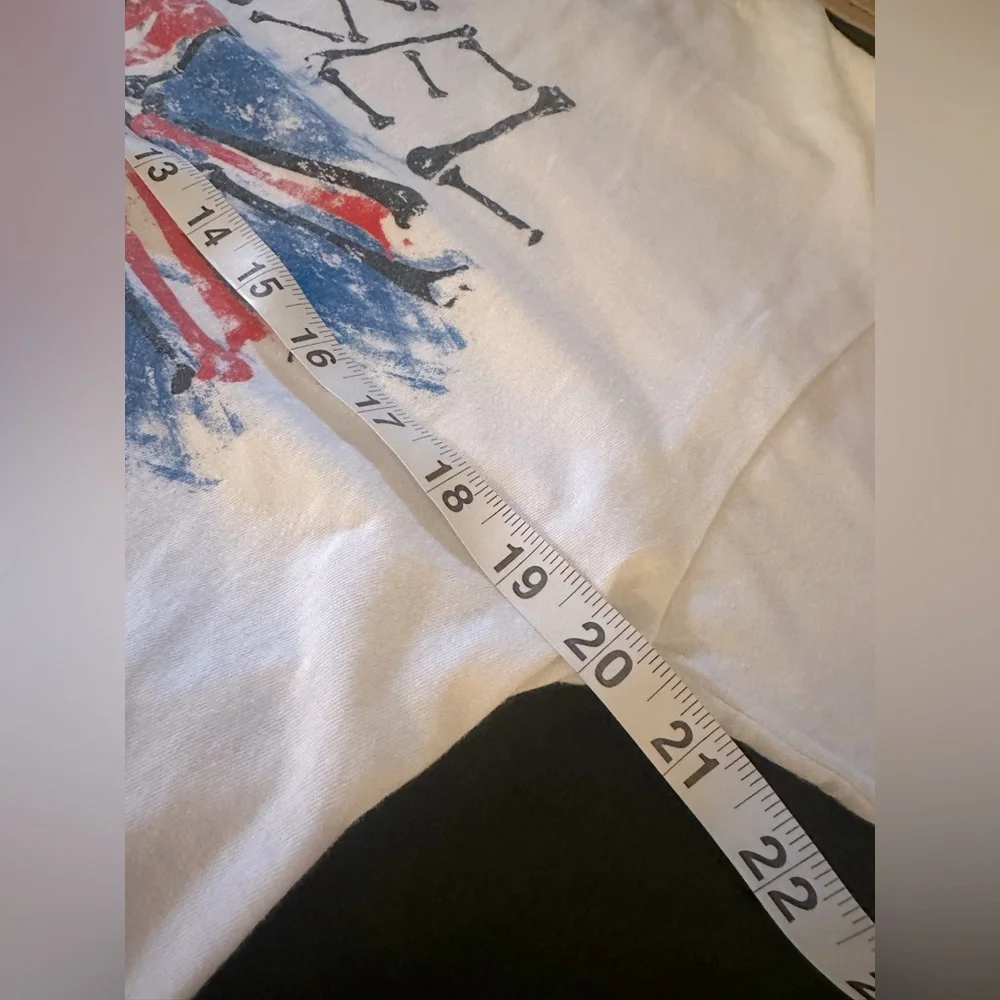 Abbey Dawn by Avril Lavigne Rebel Graphic Shirt - Picture 4 of 6